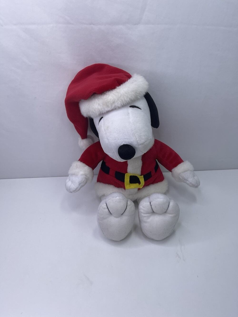 Hallmark Peanuts Snoopy Santa Claus Plush Christmas Holiday Decor Large Special